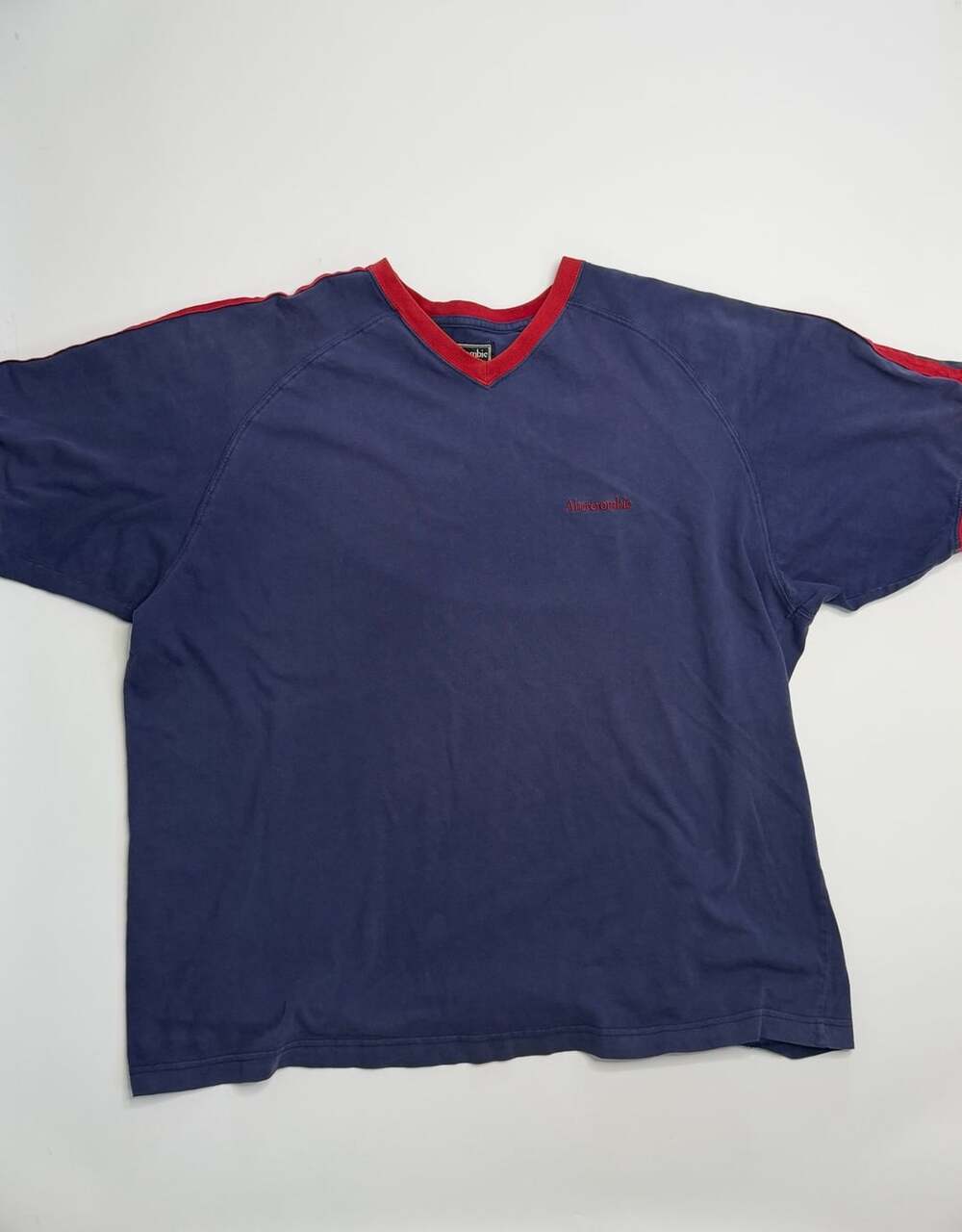 Vintage Abercrombie & Fitch V-Neck T-Shirt Navy Blue Red Trim XL